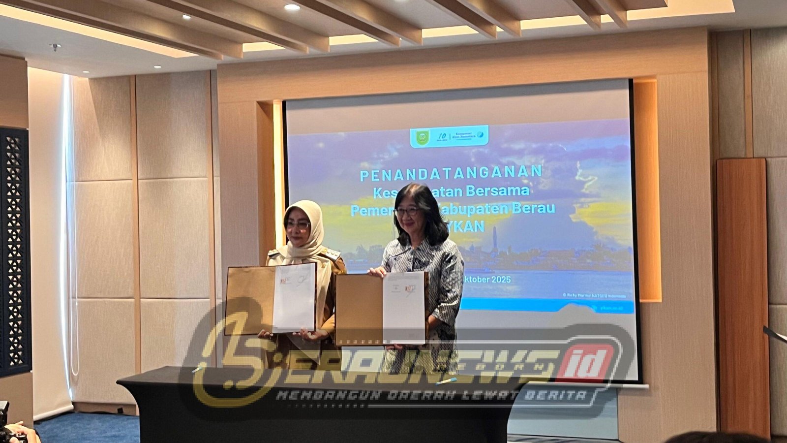 Pemkab Berau dan YKAN Tandatangani Kesepakatan Pengelolaan SDA dan Pembangunan Berkelanjutan