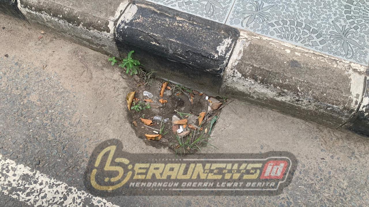 Aliran Air Buntu di Sejumlah Titik, Sampah Disebut Perparah Genangan Kota