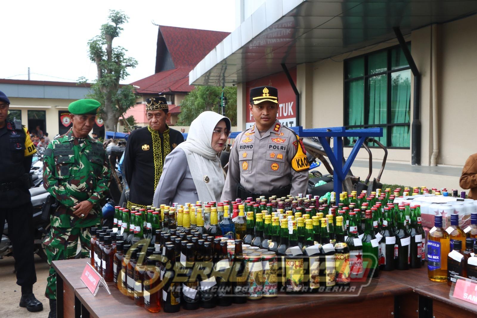 Penjualan Miras Ilegal di Berau Tak Masuk PAD, Bupati Sri Juniarsih Tegaskan Tak Pernah Terbitkan Izin