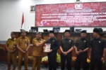 DPRD Kaltara Serahkan 21 Rekomendasi LKPJ, Infrastruktur Perbatasan Jadi Prioritas