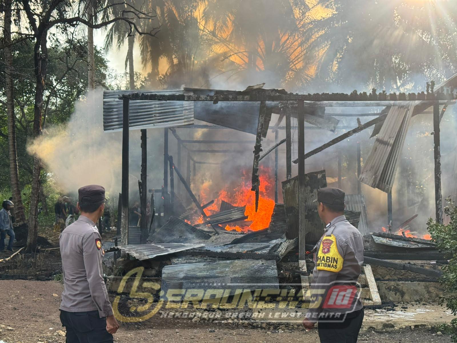 Si Jago Merah Lahap Rumah Warga di Biatan, Satu Balita Meninggal Dunia
