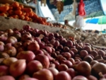 Daya Beli Masyarakat Mulai Menurun Seiring Kenaikan Harga Bahan Pokok
